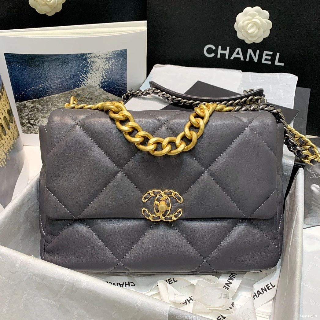 FLAP BAG CHANEL 19 0809
